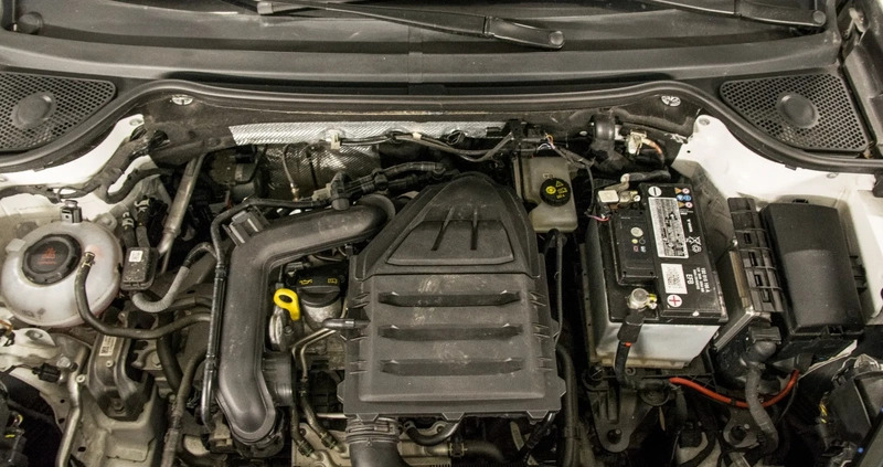 Seat Ateca cena 89900 przebieg: 6000, rok produkcji 2020 z Łęknica małe 352
